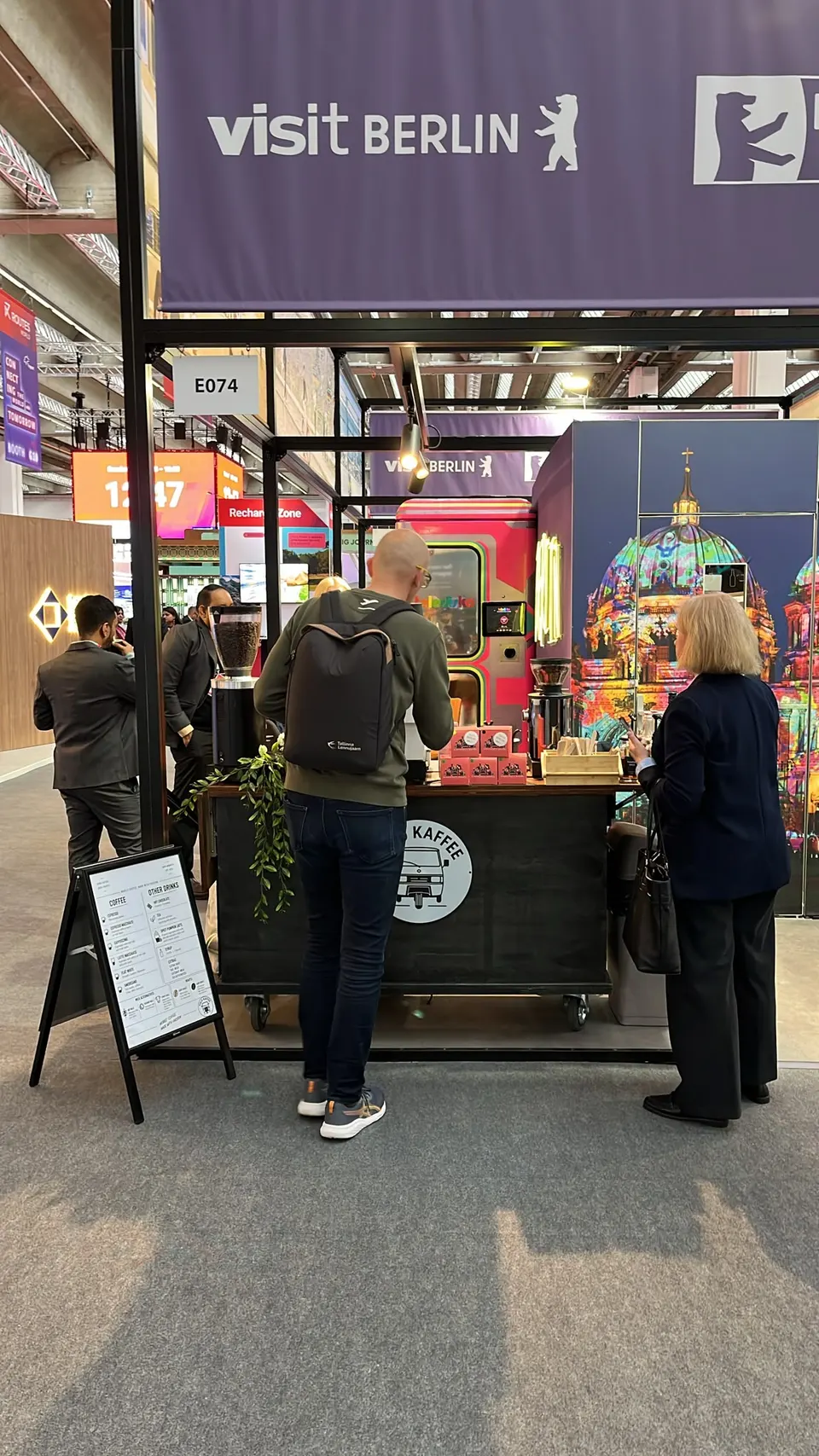 Kaffeewagen am visitBerlin Messestand